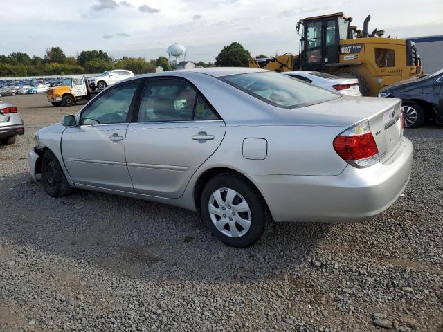 Photo 1 VIN: 4T1BE32K35U596677 - TOYOTA CAMRY LE 