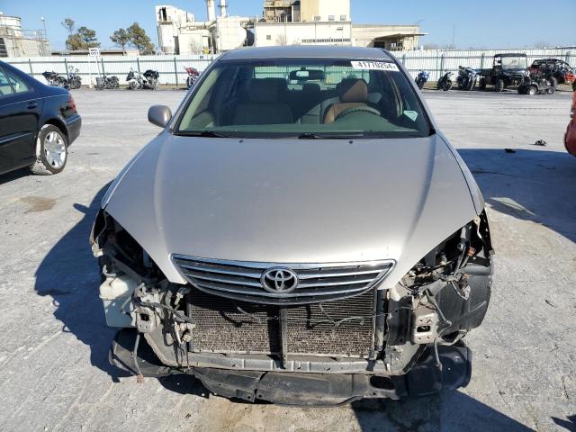 Photo 4 VIN: 4T1BE32K35U610447 - TOYOTA CAMRY 