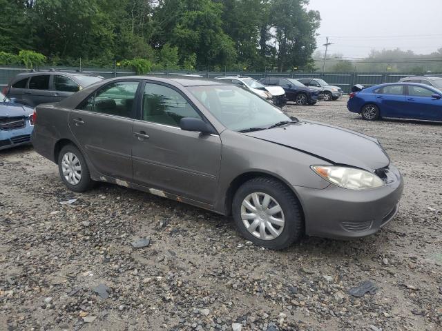 Photo 3 VIN: 4T1BE32K35U945532 - TOYOTA CAMRY LE 