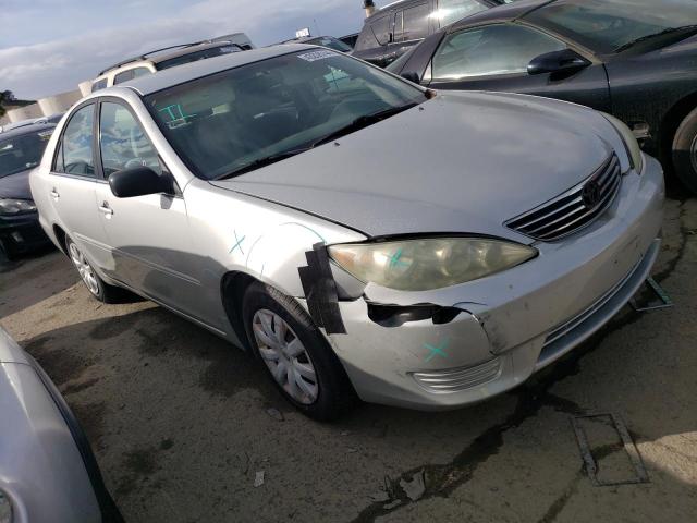 Photo 3 VIN: 4T1BE32K35U957356 - TOYOTA CAMRY 