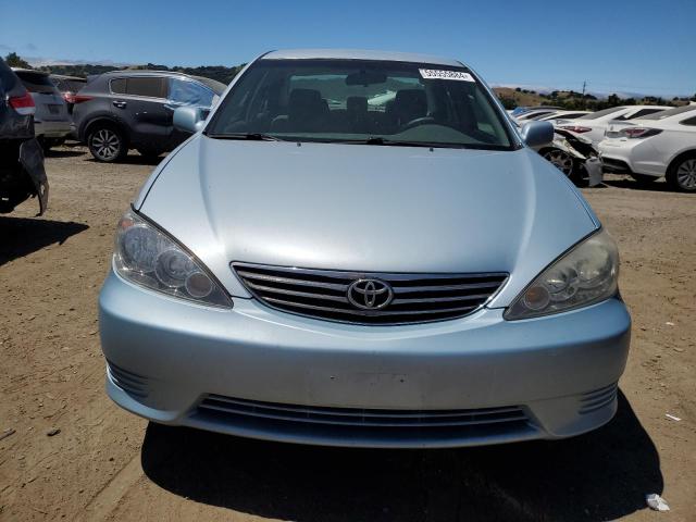 Photo 4 VIN: 4T1BE32K35U959284 - TOYOTA CAMRY 