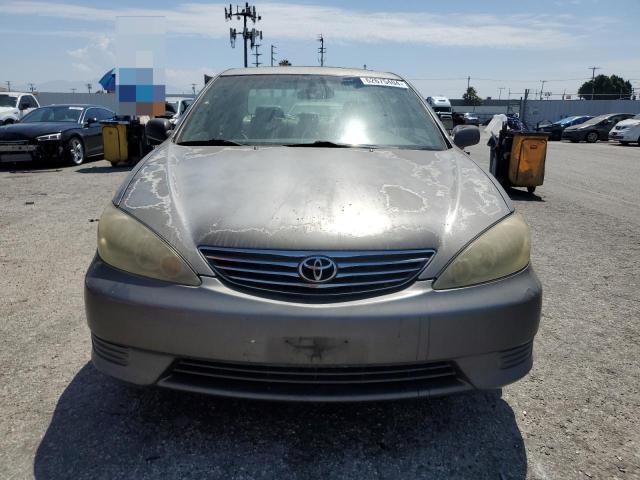 Photo 4 VIN: 4T1BE32K35U984444 - TOYOTA CAMRY 