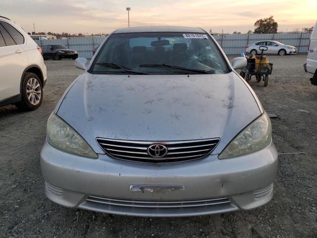 Photo 4 VIN: 4T1BE32K36U136159 - TOYOTA CAMRY 