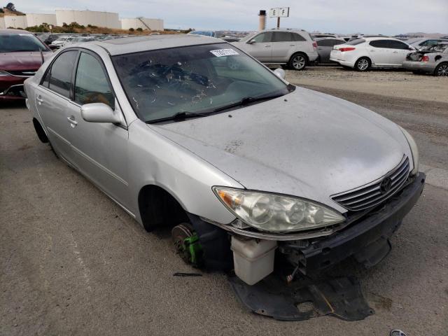 Photo 3 VIN: 4T1BE32K36U157870 - TOYOTA CAMRY 