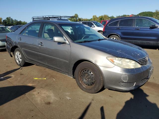 Photo 3 VIN: 4T1BE32K36U692228 - TOYOTA CAMRY LE 