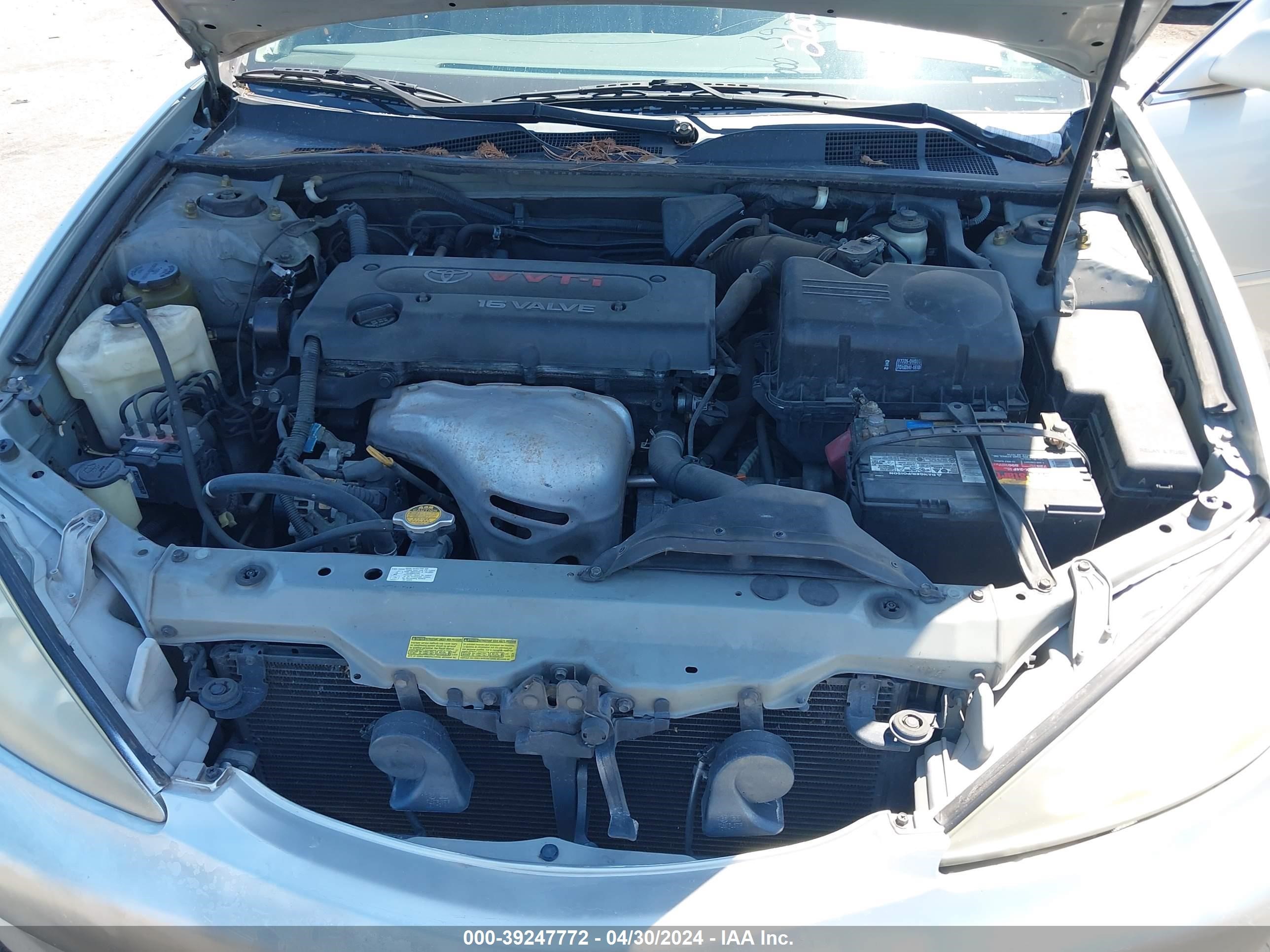 Photo 9 VIN: 4T1BE32K36U748989 - TOYOTA CAMRY 