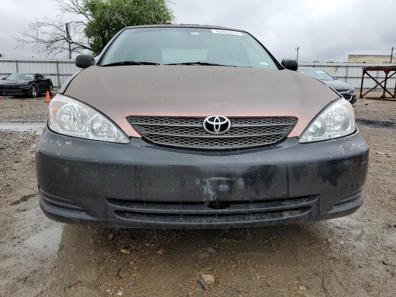 Photo 4 VIN: 4T1BE32K42U099228 - TOYOTA CAMRY 