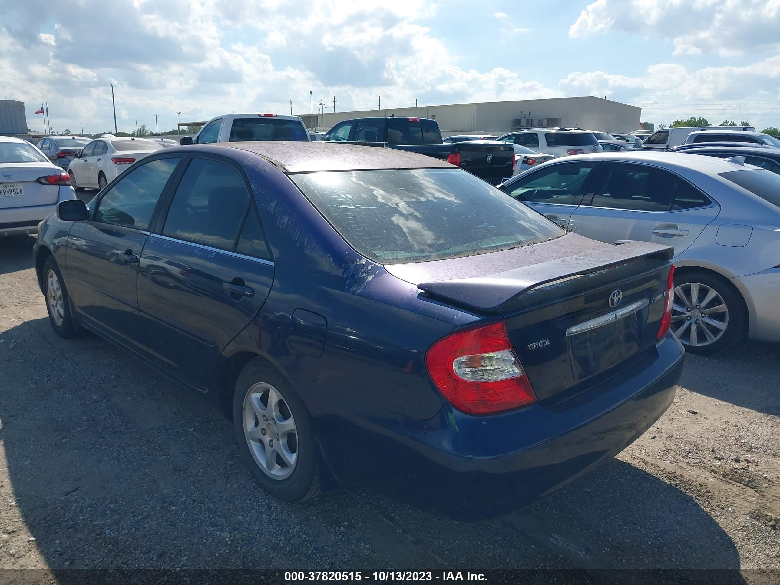 Photo 2 VIN: 4T1BE32K42U510336 - TOYOTA CAMRY 