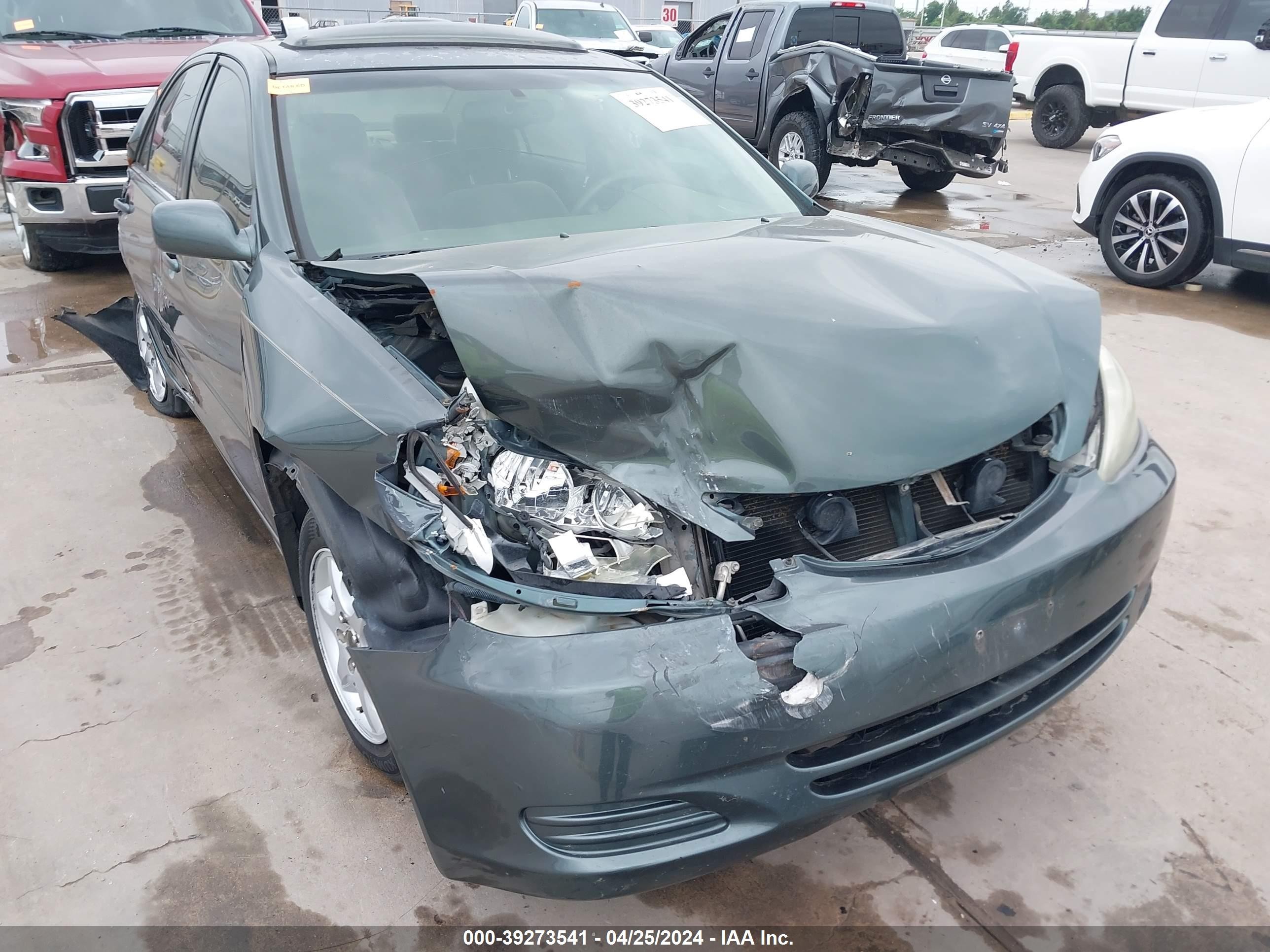 Photo 5 VIN: 4T1BE32K42U513205 - TOYOTA CAMRY 