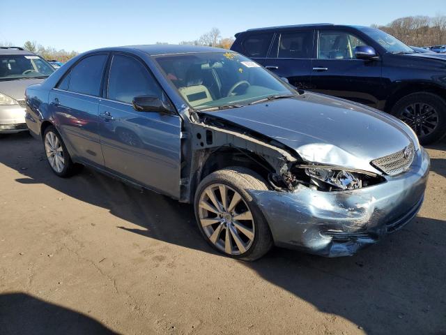 Photo 3 VIN: 4T1BE32K42U565661 - TOYOTA CAMRY 