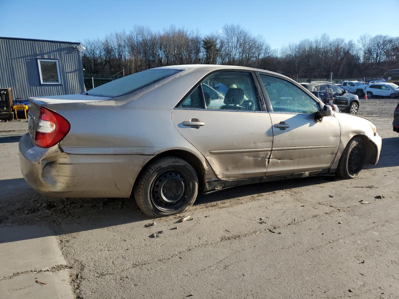 Photo 2 VIN: 4T1BE32K42U570553 - TOYOTA CAMRY 