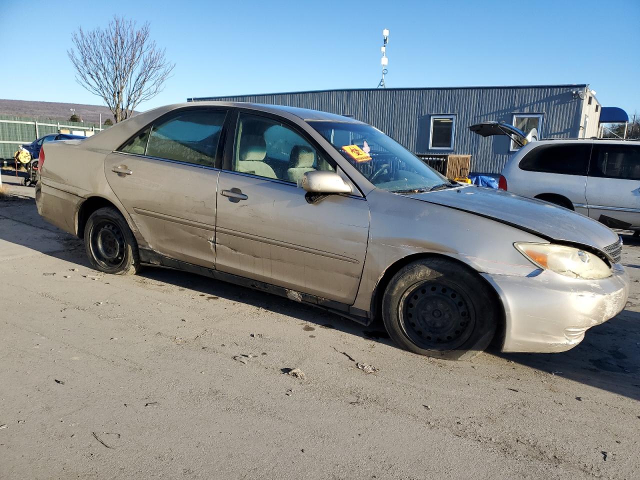 Photo 3 VIN: 4T1BE32K42U570553 - TOYOTA CAMRY 