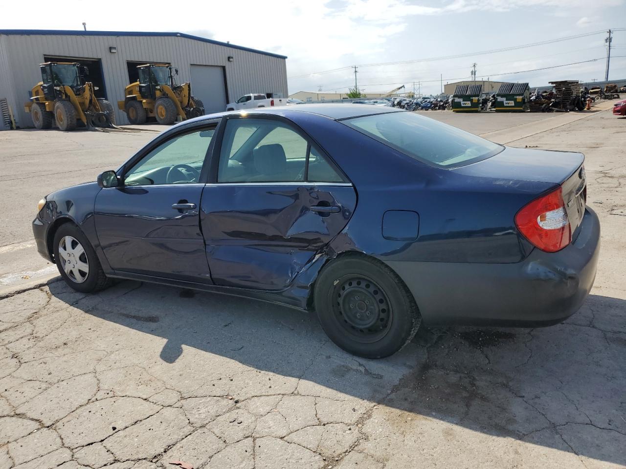 Photo 1 VIN: 4T1BE32K42U612476 - TOYOTA CAMRY 