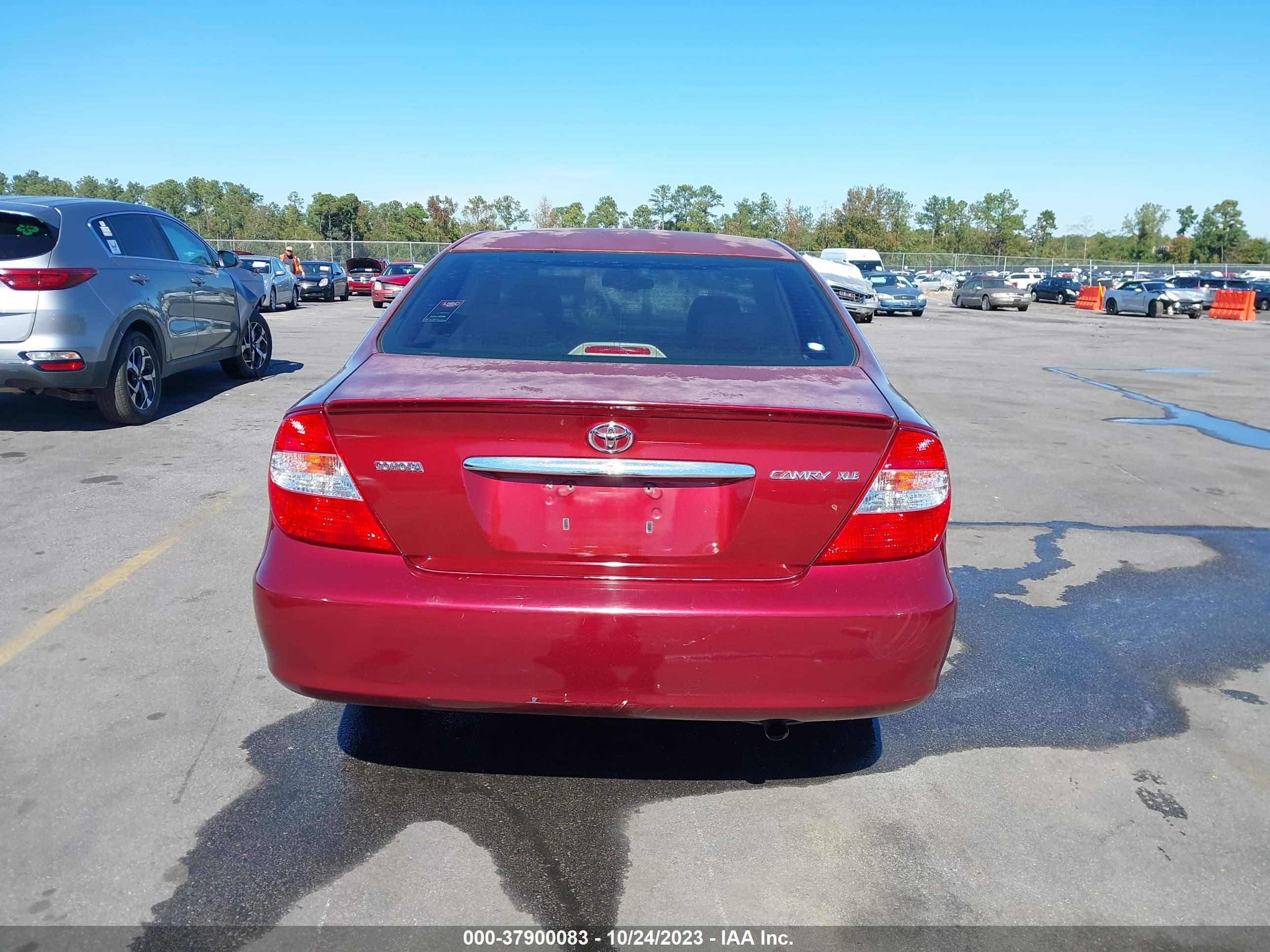 Photo 15 VIN: 4T1BE32K43U233320 - TOYOTA CAMRY 