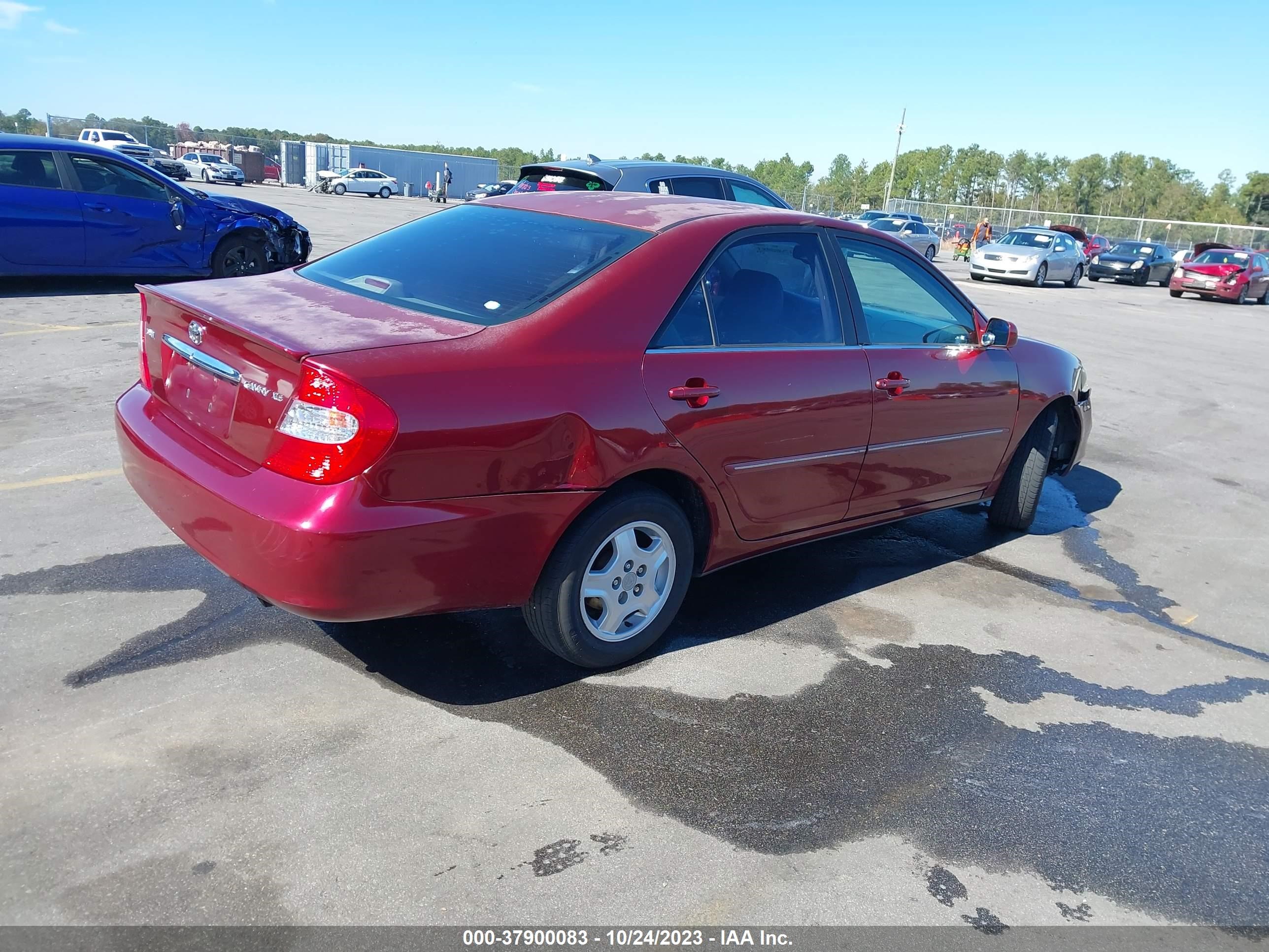 Photo 3 VIN: 4T1BE32K43U233320 - TOYOTA CAMRY 