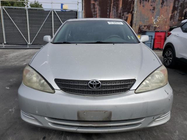 Photo 4 VIN: 4T1BE32K43U691035 - TOYOTA CAMRY LE 