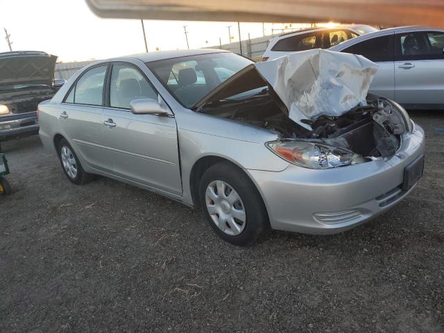 Photo 3 VIN: 4T1BE32K43U746549 - TOYOTA CAMRY LE 