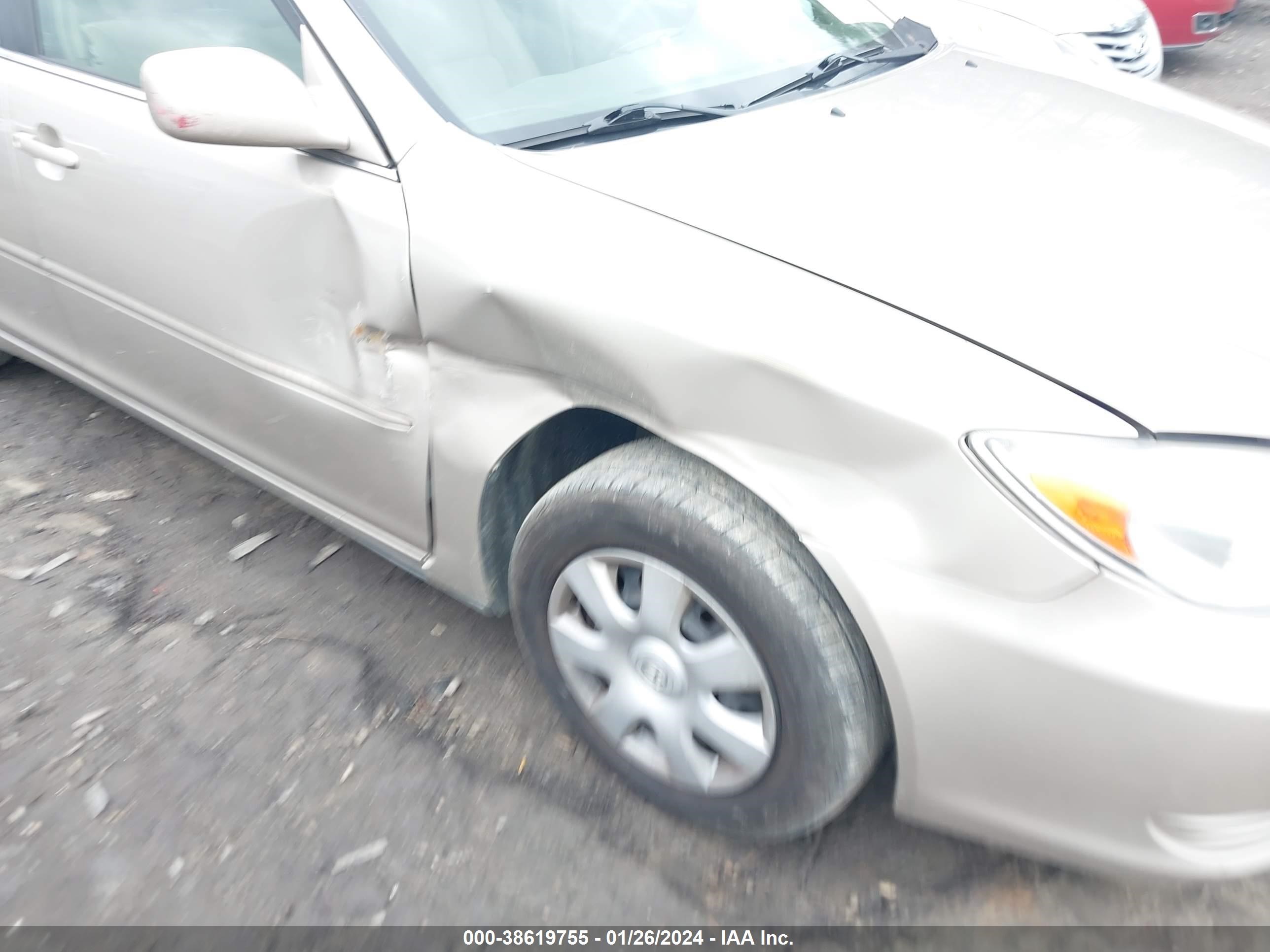 Photo 5 VIN: 4T1BE32K43U783472 - TOYOTA CAMRY 