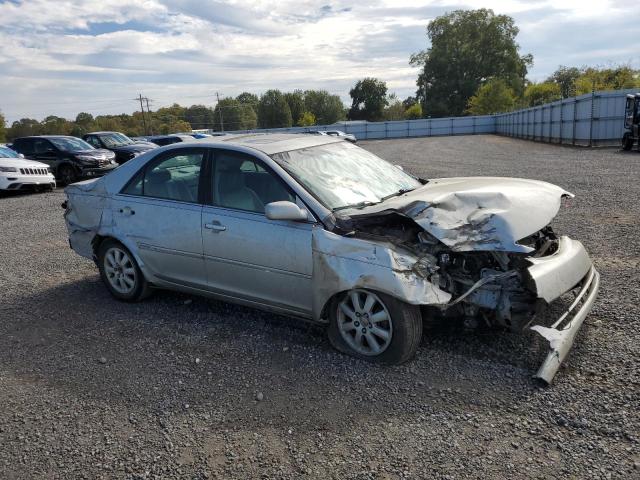 Photo 3 VIN: 4T1BE32K44U265329 - TOYOTA CAMRY 