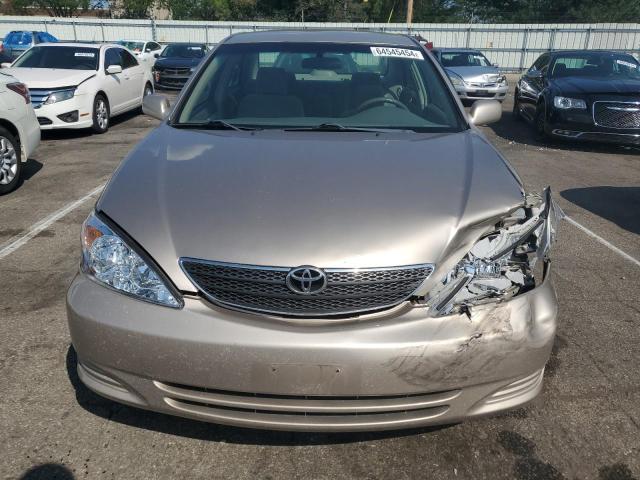 Photo 4 VIN: 4T1BE32K44U301813 - TOYOTA CAMRY LE 