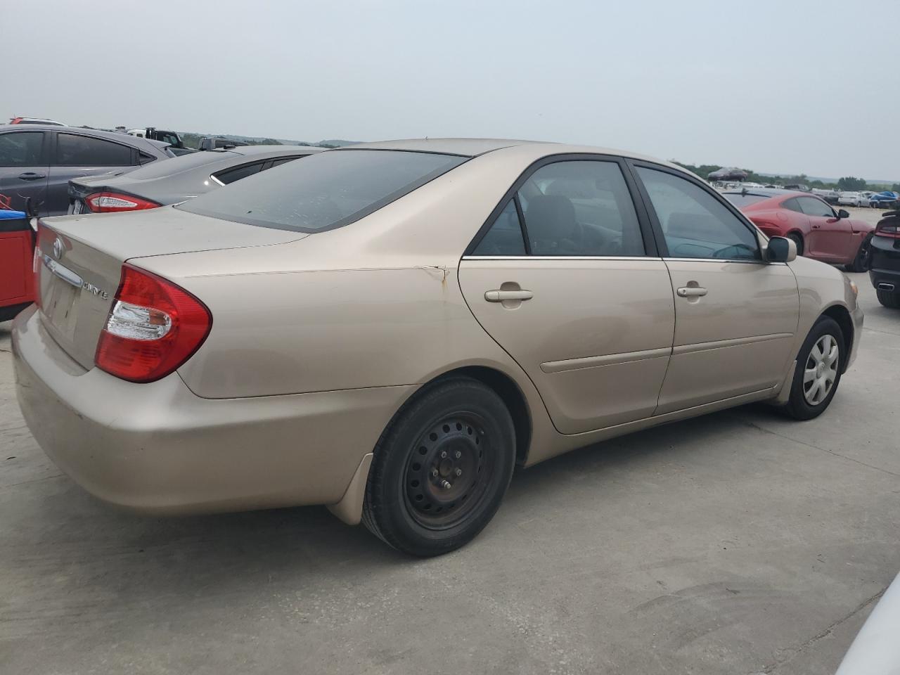 Photo 2 VIN: 4T1BE32K44U341678 - TOYOTA CAMRY 