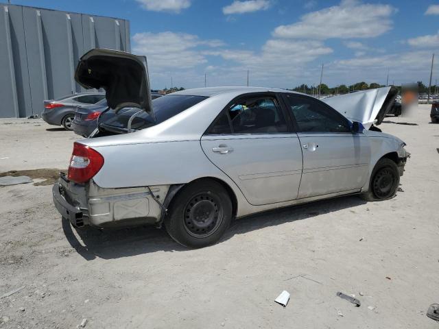 Photo 2 VIN: 4T1BE32K44U795736 - TOYOTA CAMRY 