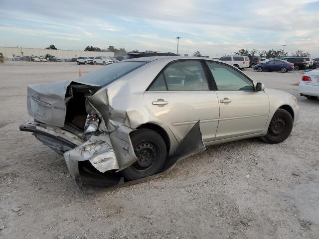 Photo 2 VIN: 4T1BE32K44U815791 - TOYOTA CAMRY LE 