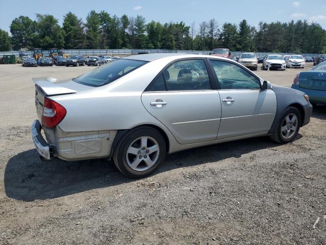 Photo 2 VIN: 4T1BE32K44U825690 - TOYOTA CAMRY 