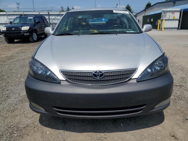 Photo 4 VIN: 4T1BE32K44U825690 - TOYOTA CAMRY 