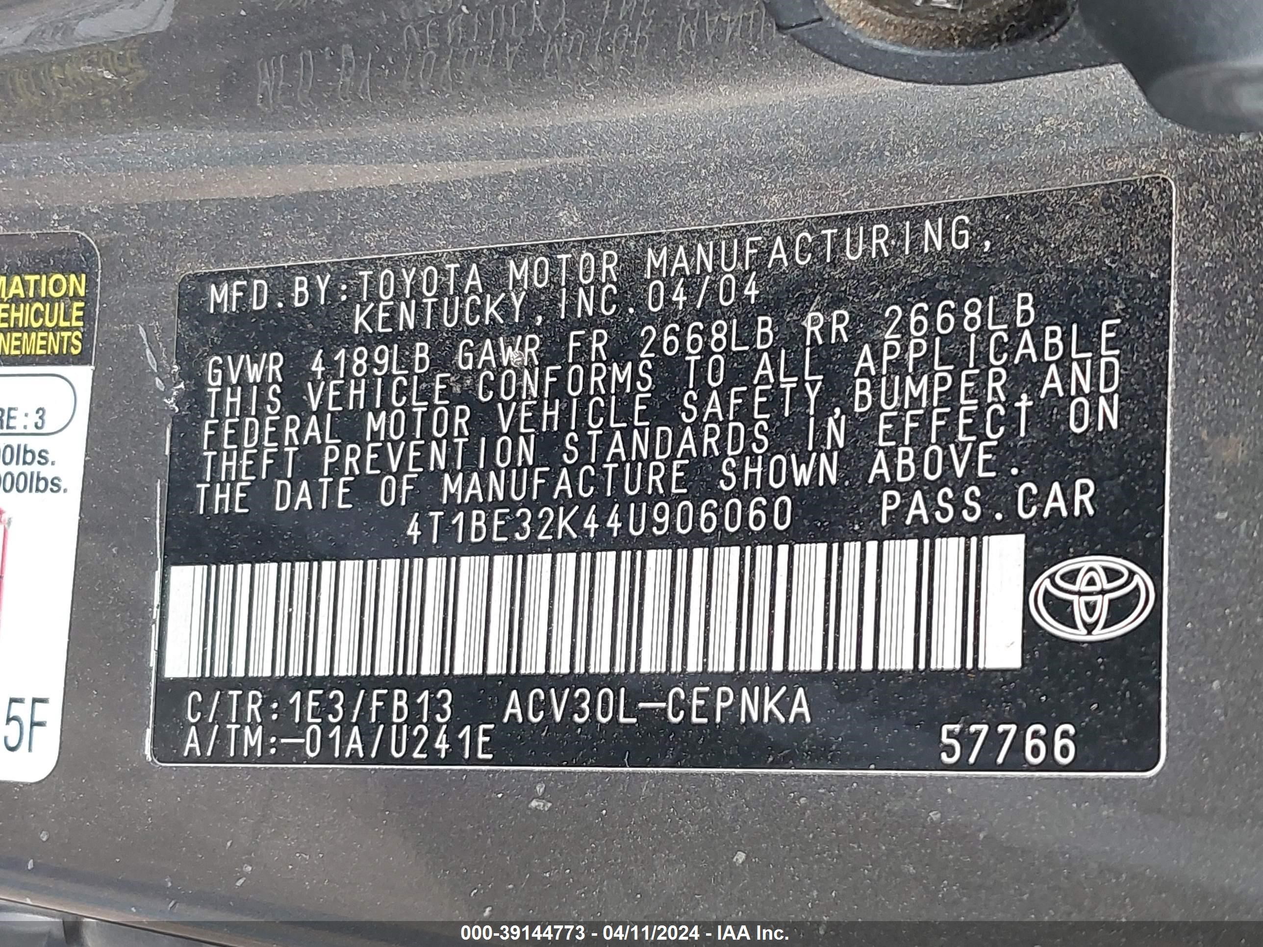 Photo 8 VIN: 4T1BE32K44U906060 - TOYOTA CAMRY 