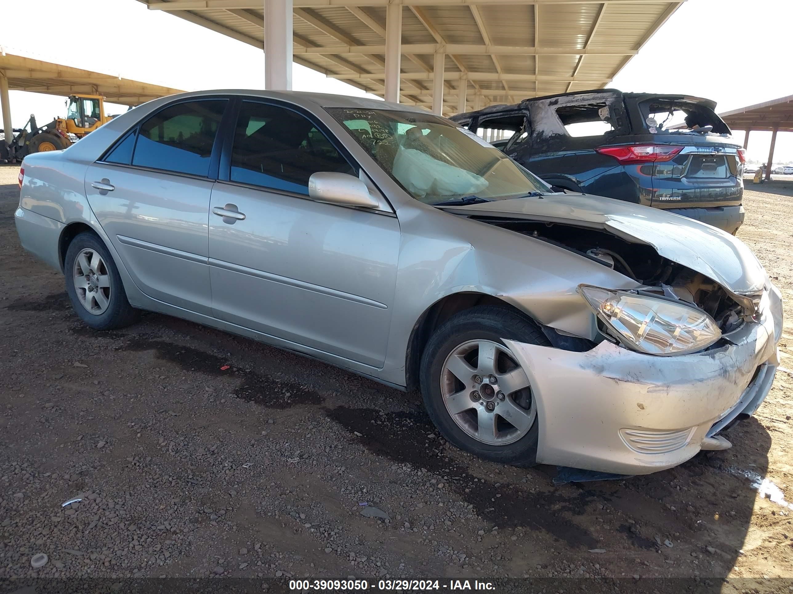 Photo 0 VIN: 4T1BE32K45U057016 - TOYOTA CAMRY 