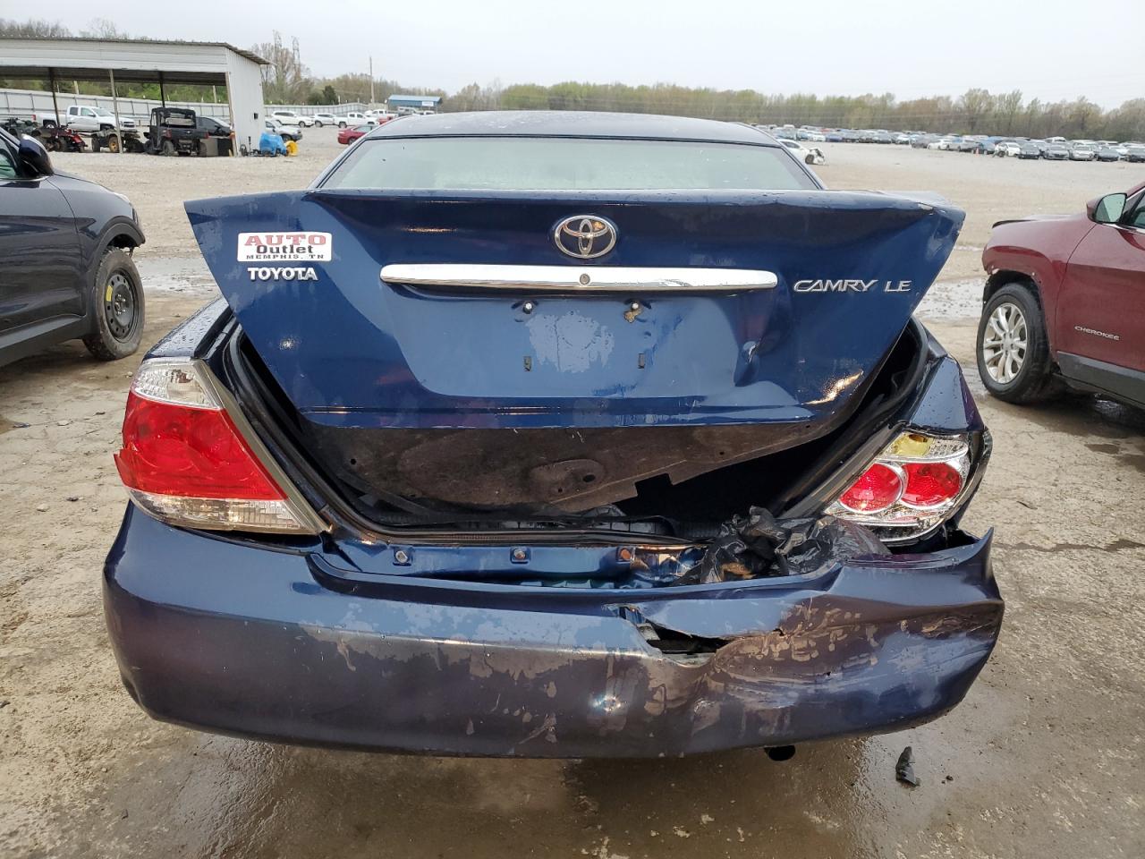 Photo 5 VIN: 4T1BE32K45U103895 - TOYOTA CAMRY 