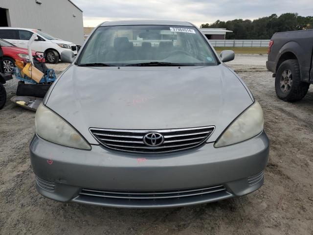 Photo 4 VIN: 4T1BE32K45U533586 - TOYOTA CAMRY 