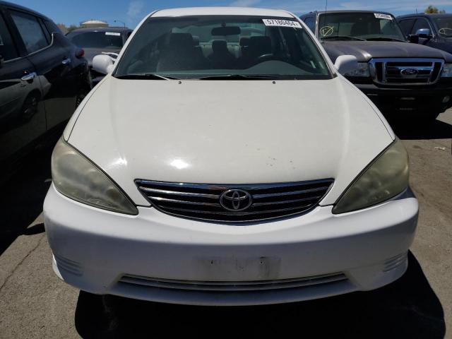 Photo 4 VIN: 4T1BE32K45U548105 - TOYOTA CAMRY 