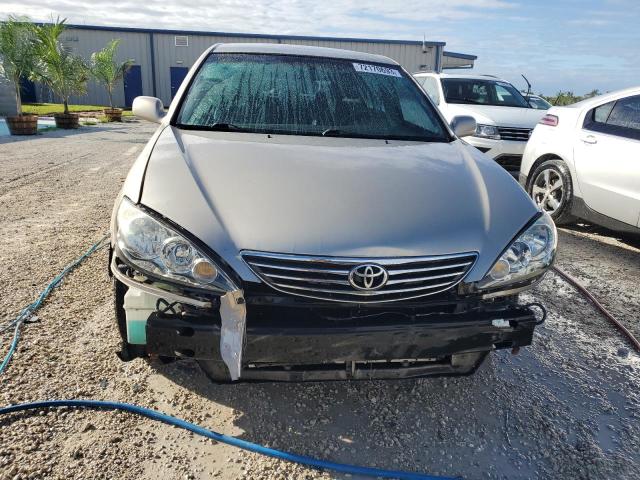 Photo 4 VIN: 4T1BE32K45U551098 - TOYOTA CAMRY 