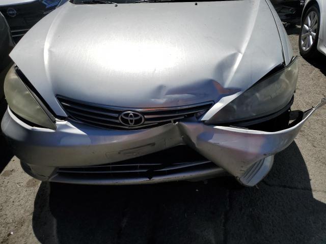 Photo 10 VIN: 4T1BE32K45U556642 - TOYOTA CAMRY 