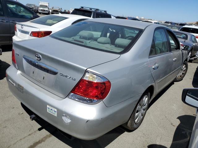 Photo 2 VIN: 4T1BE32K45U556642 - TOYOTA CAMRY 