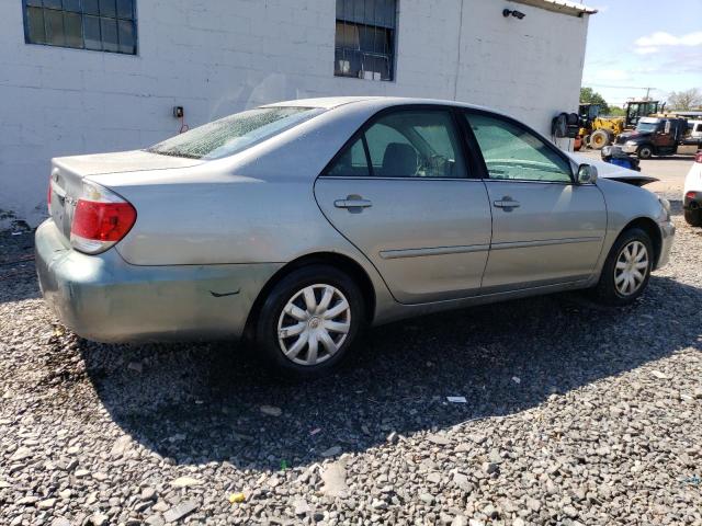 Photo 2 VIN: 4T1BE32K45U557936 - TOYOTA CAMRY LE 