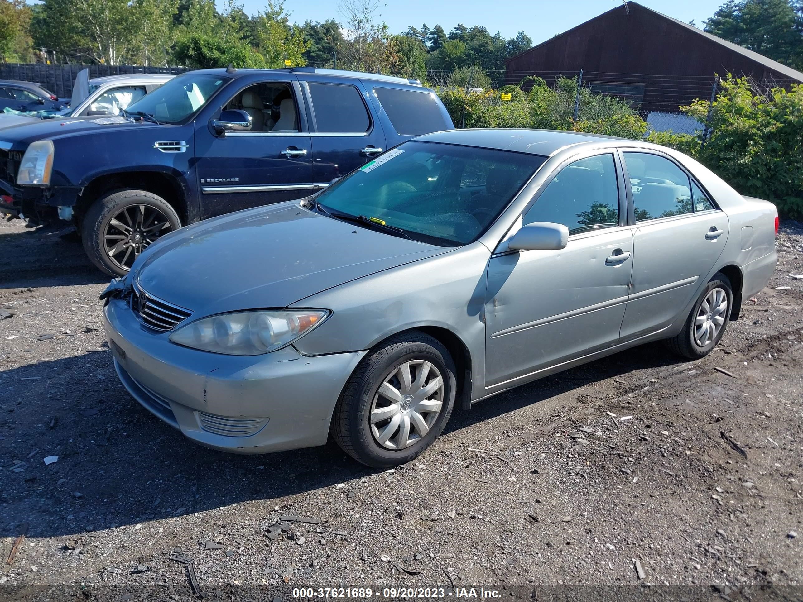 Photo 1 VIN: 4T1BE32K45U594288 - TOYOTA CAMRY 