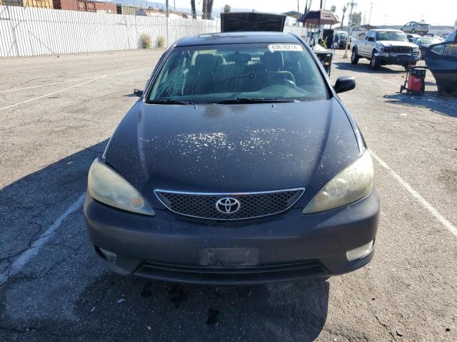 Photo 4 VIN: 4T1BE32K45U627645 - TOYOTA CAMRY 