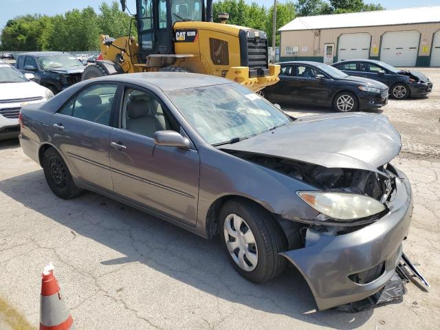 Photo 3 VIN: 4T1BE32K45U635194 - TOYOTA CAMRY 