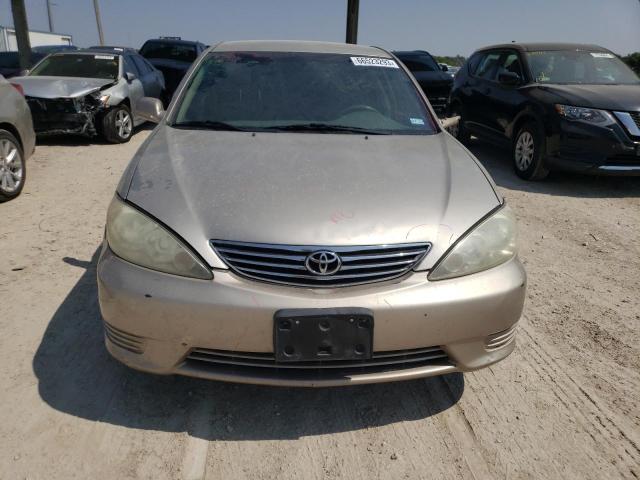 Photo 4 VIN: 4T1BE32K45U993900 - TOYOTA CAMRY LE 