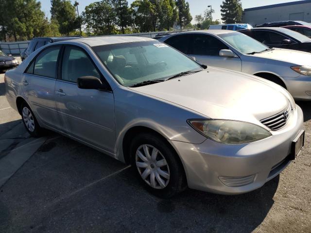 Photo 3 VIN: 4T1BE32K46U153679 - TOYOTA CAMRY LE 