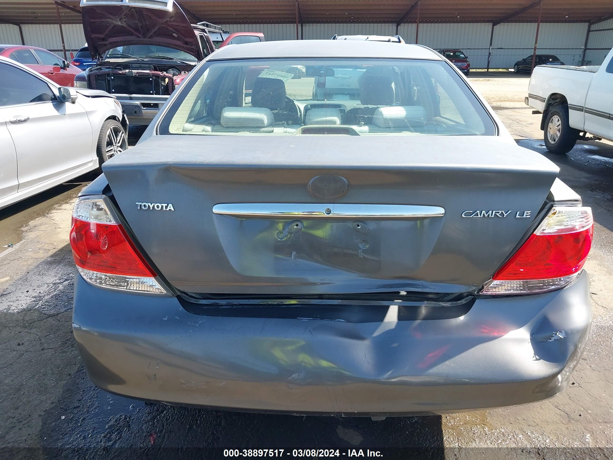 Photo 15 VIN: 4T1BE32K46U650165 - TOYOTA CAMRY 