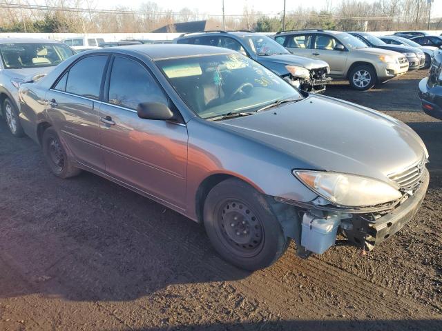 Photo 3 VIN: 4T1BE32K46U655737 - TOYOTA CAMRY 