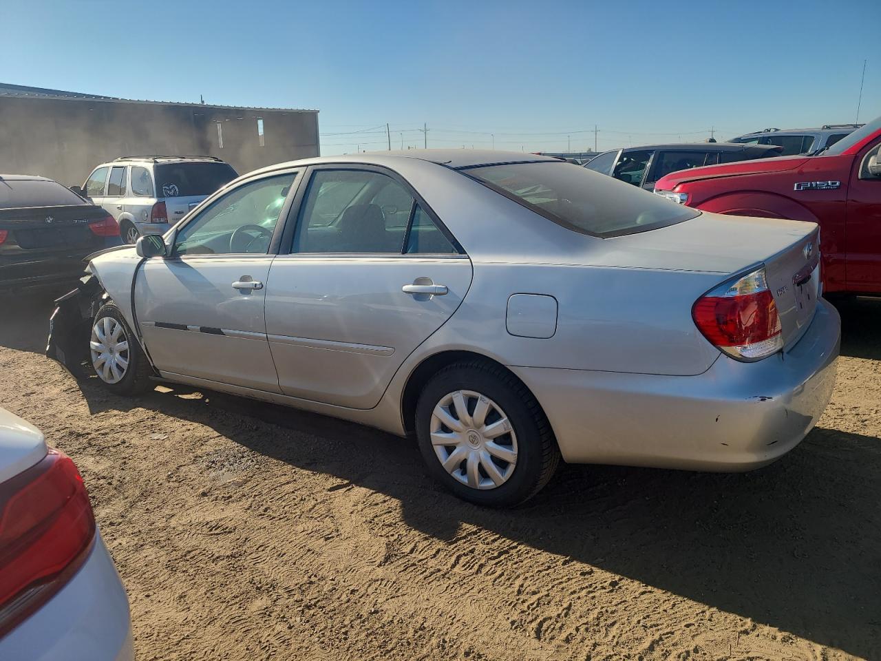 Photo 1 VIN: 4T1BE32K46U689189 - TOYOTA CAMRY 