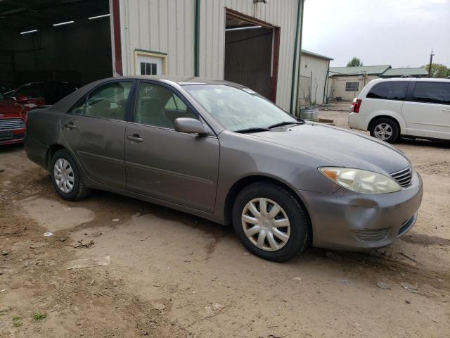 Photo 3 VIN: 4T1BE32K46U712065 - TOYOTA CAMRY LE 