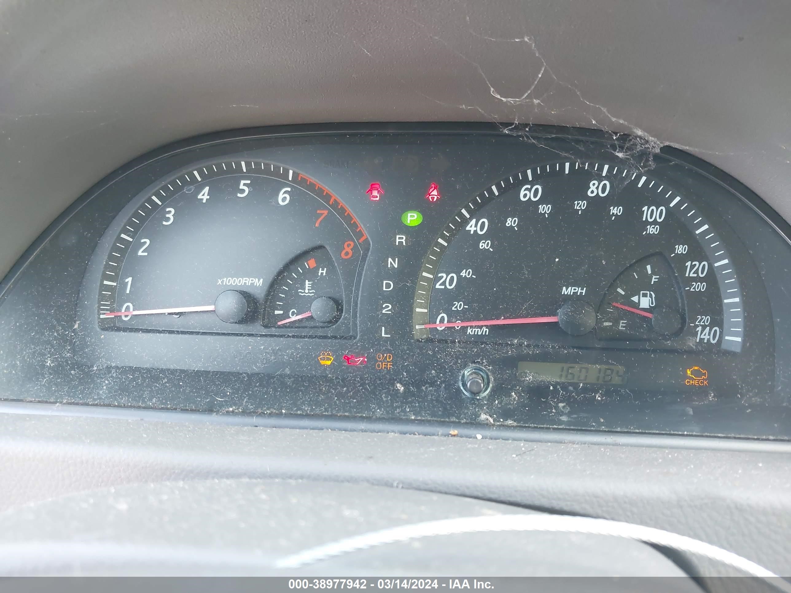 Photo 6 VIN: 4T1BE32K52U603818 - TOYOTA CAMRY 