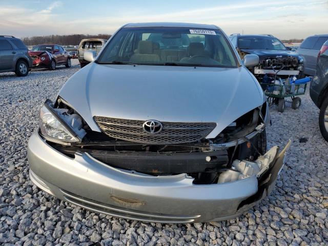 Photo 4 VIN: 4T1BE32K52U629383 - TOYOTA CAMRY 