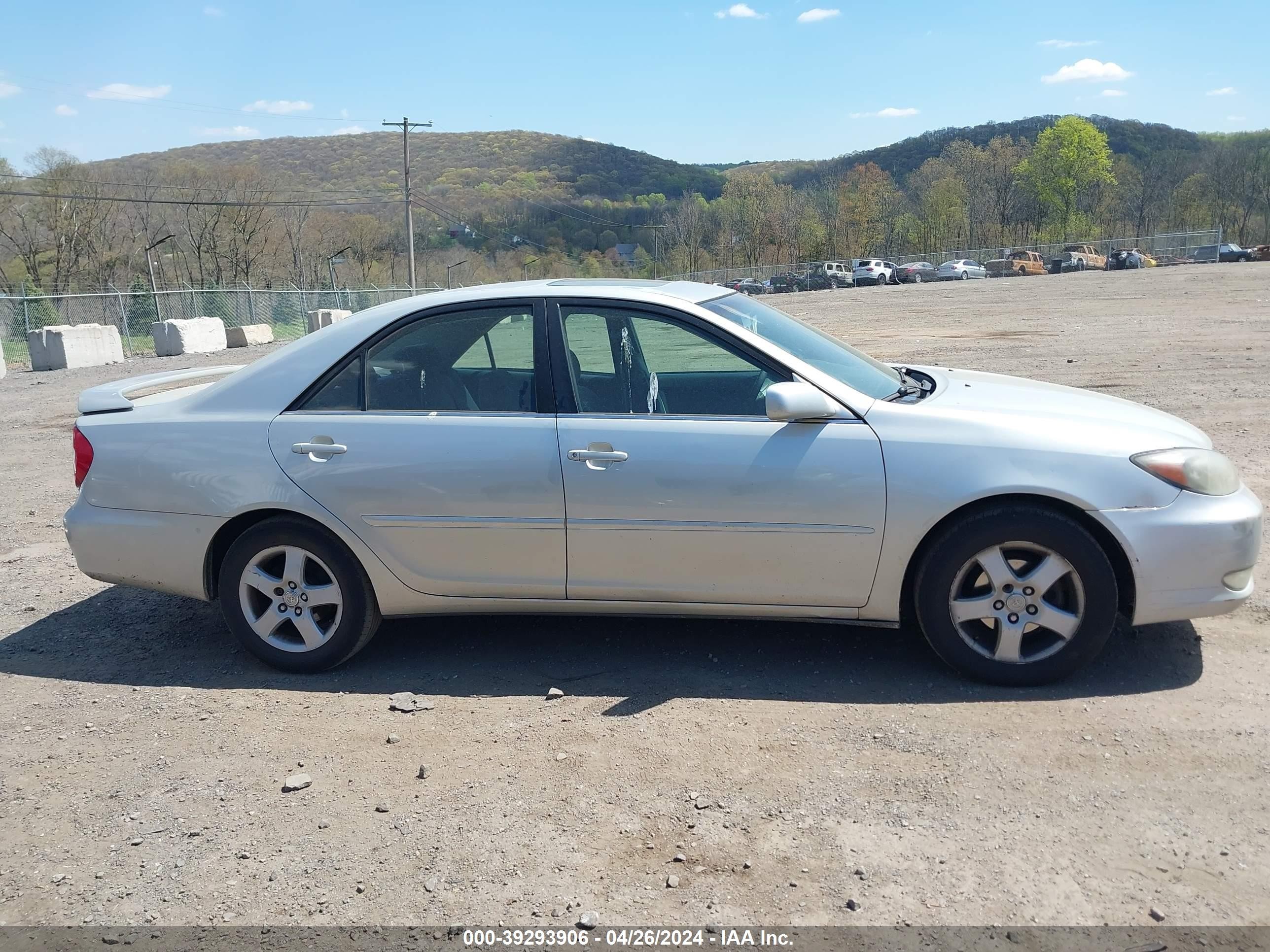 Photo 12 VIN: 4T1BE32K53U723622 - TOYOTA CAMRY 